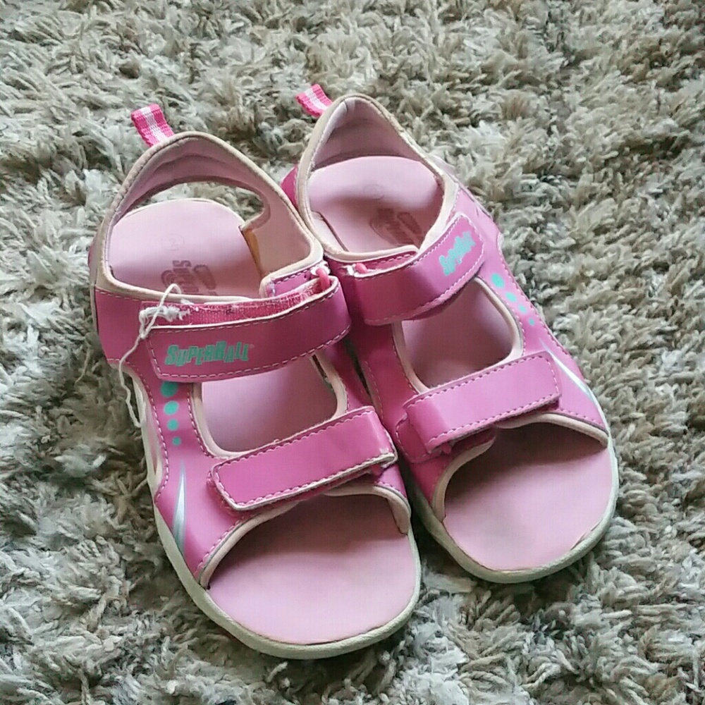 CLEARANCE 💢   VELCRO SANDALS